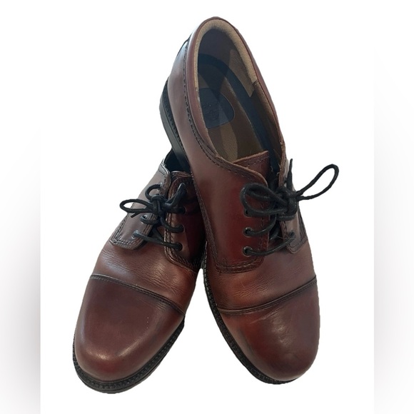 DOCKERS Men’s Size 13 - Brown Oxford Leather Dress Shoes Very Good Shape - Picture 1 of 5